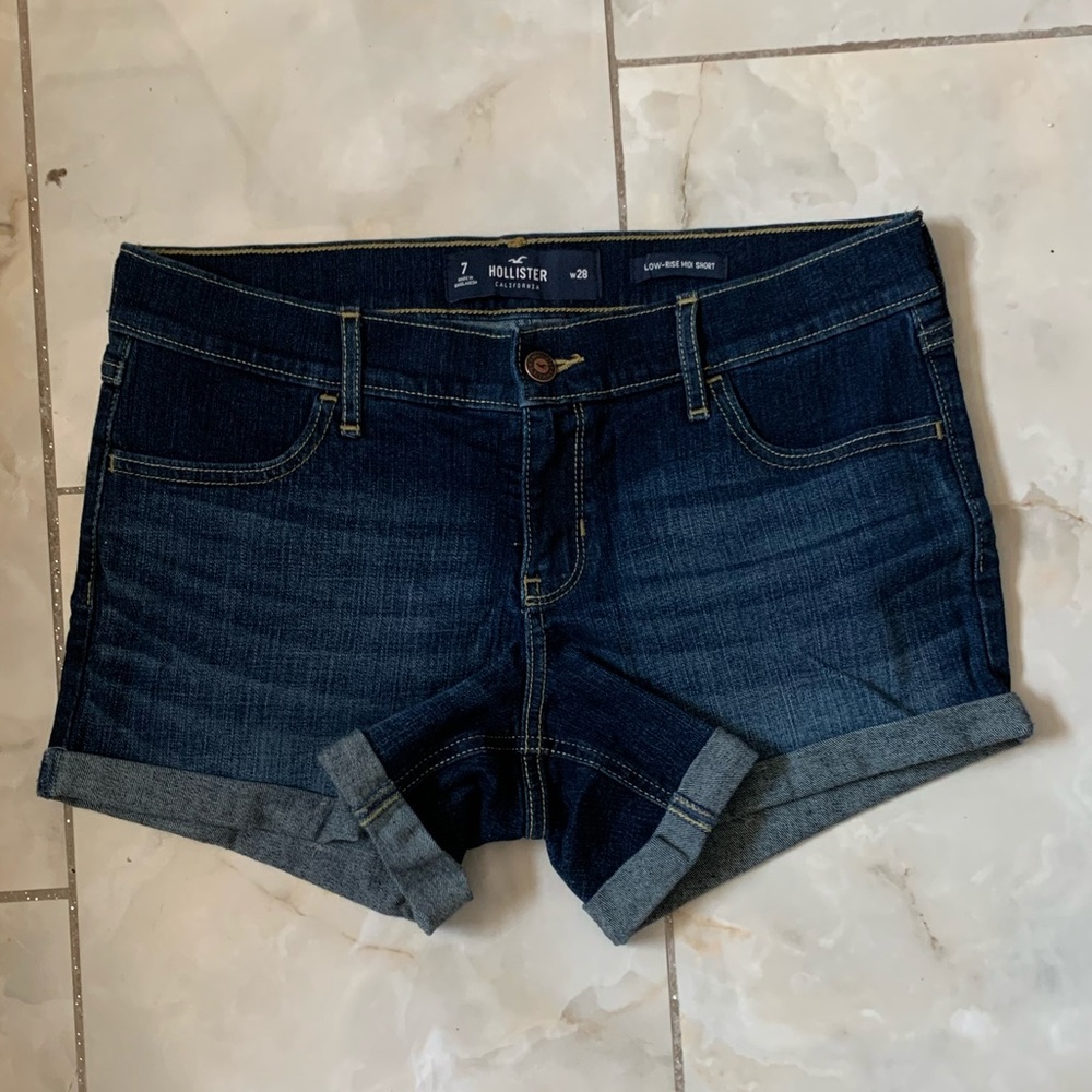 Hollister midi short